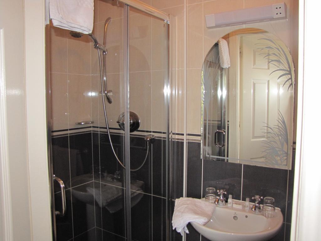 Moneylands Farm B&B Arklow Room photo